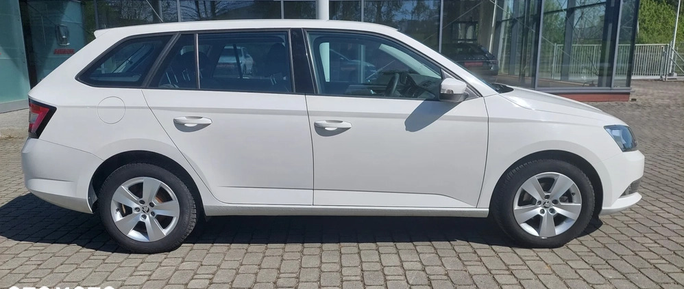 Skoda Fabia cena 38900 przebieg: 45560, rok produkcji 2017 z Grodzisk Wielkopolski małe 79